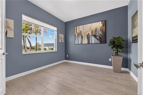 1337 SE Crosswood Way Port St Lucie FL 34984