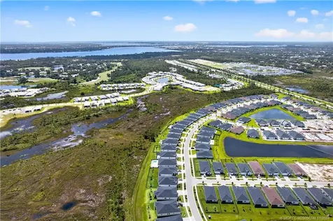 1337 SE Crosswood Way Port St Lucie FL 34984