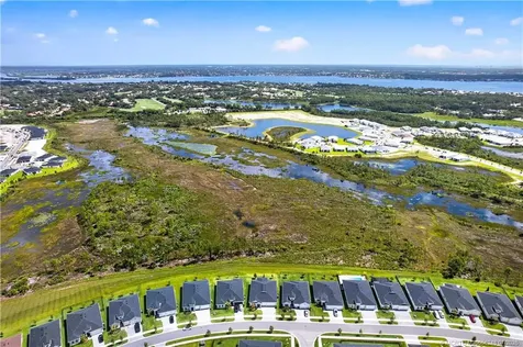 1337 SE Crosswood Way Port St Lucie FL 34984