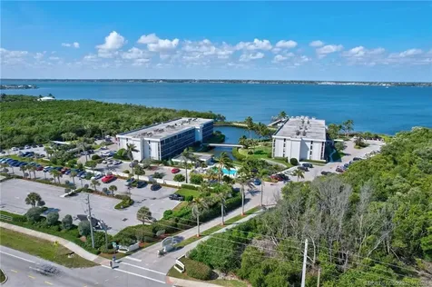 3792 NE Ocean Boulevard Jensen Beach FL 34957