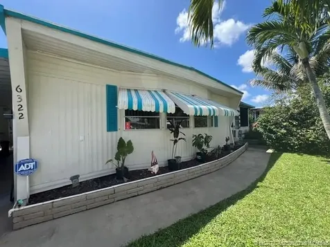 6322 Cypress Lane Lantana FL 33462
