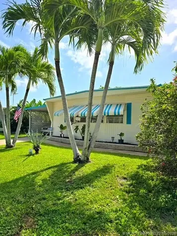 6322 Cypress Lane Lantana FL 33462