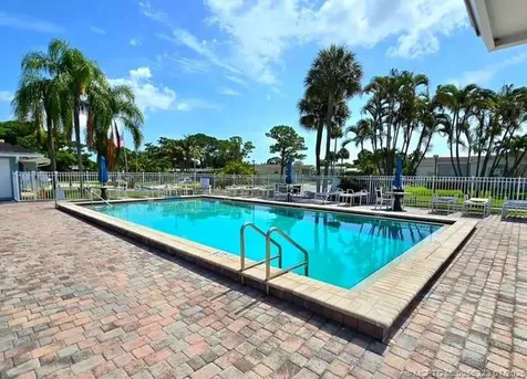 6322 Cypress Lane Lantana FL 33462