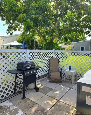 6322 Cypress Lane Lantana FL 33462