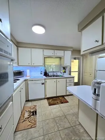 6322 Cypress Lane Lantana FL 33462