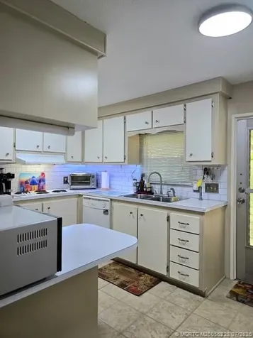 6322 Cypress Lane Lantana FL 33462