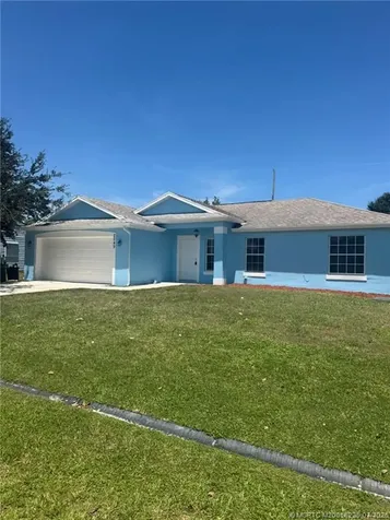 2249 SE Friendship Lane Port St Lucie FL 34952