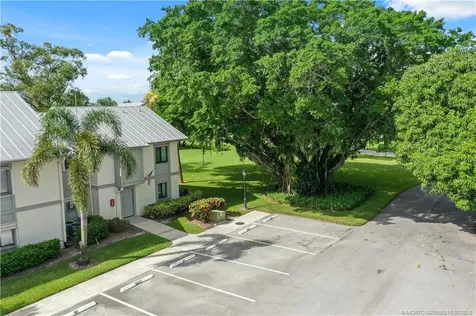 2233 NW 22nd Avenue Stuart FL 34994