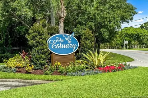 2233 NW 22nd Avenue Stuart FL 34994
