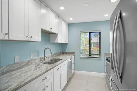 2233 NW 22nd Avenue Stuart FL 34994