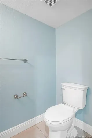 2233 NW 22nd Avenue Stuart FL 34994