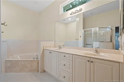 10582 SW Westlawn Boulevard Port St Lucie FL 34987