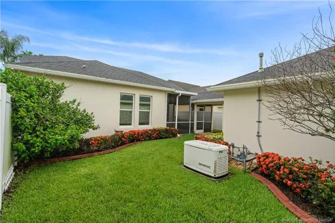 10582 SW Westlawn Boulevard Port St Lucie FL 34987