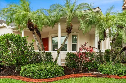 10582 SW Westlawn Boulevard Port St Lucie FL 34987