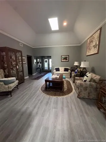 2880 SE Fairway W Stuart FL 34997