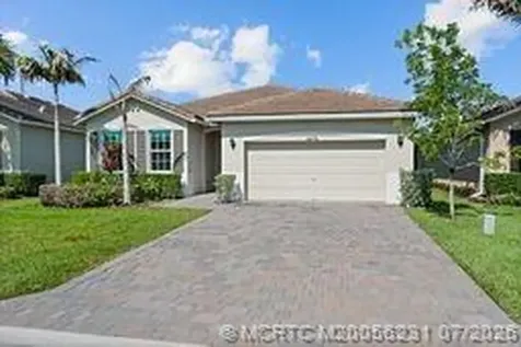 4474 NW King Court Jensen Beach FL 34957