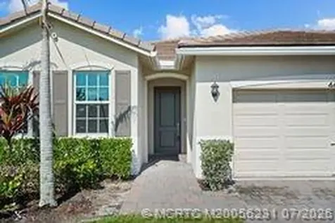 4474 NW King Court Jensen Beach FL 34957