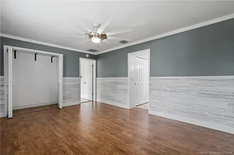 864 SE Degan Drive Port St Lucie FL 34983