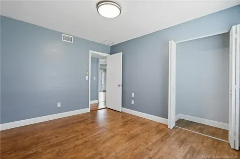 864 SE Degan Drive Port St Lucie FL 34983