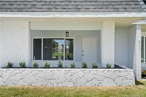864 SE Degan Drive Port St Lucie FL 34983
