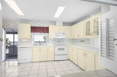 7149 SE Ridgeway Terrace Hobe Sound FL 33455
