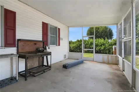 7149 SE Ridgeway Terrace Hobe Sound FL 33455