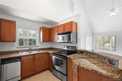 1575 SE Pomeroy Street Stuart FL 34997