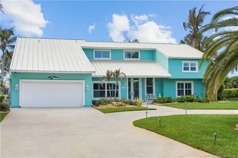 2666 SE Erickson Drive Port St Lucie FL 34984