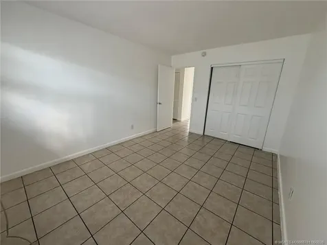 1865 40th Avenue Vero Beach FL 32960