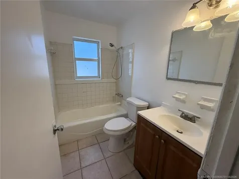 1865 40th Avenue Vero Beach FL 32960