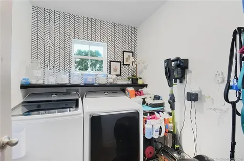 1382 SW Crest Avenue Port St Lucie FL 34953
