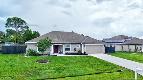 1382 SW Crest Avenue Port St Lucie FL 34953