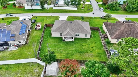 1382 SW Crest Avenue Port St Lucie FL 34953