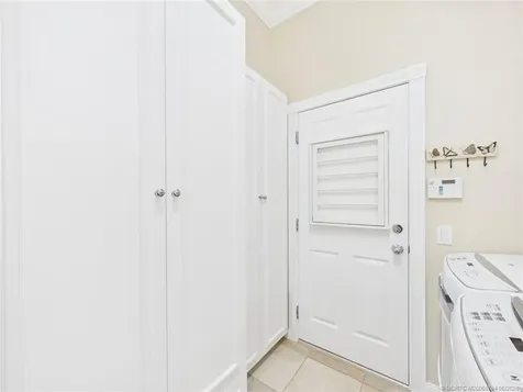 5425 Barbados Square Vero Beach FL 32967