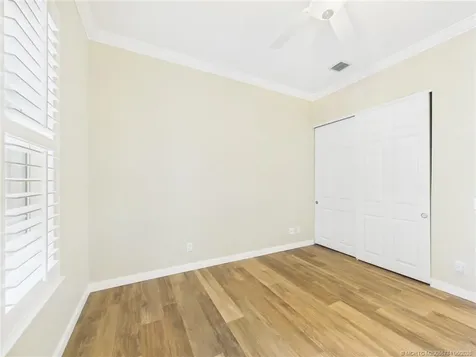 5425 Barbados Square Vero Beach FL 32967
