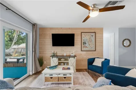1001 SE 16th Court Stuart FL 34996