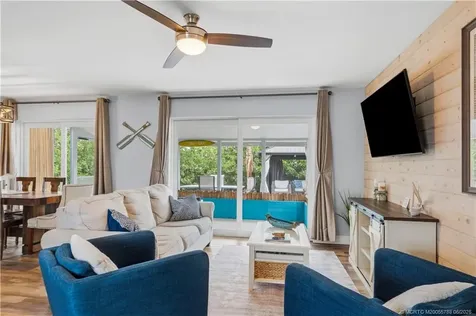 1001 SE 16th Court Stuart FL 34996