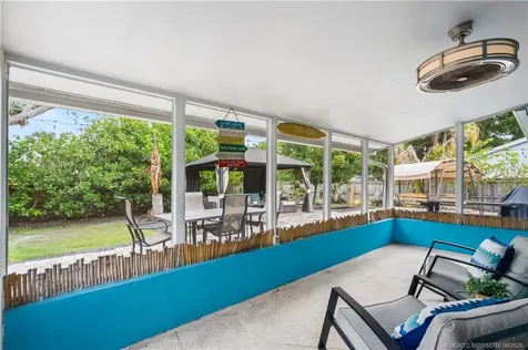 1001 SE 16th Court Stuart FL 34996