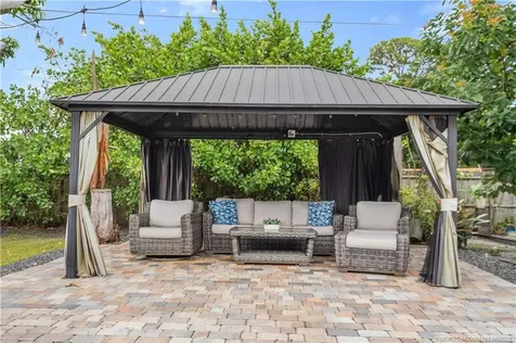1001 SE 16th Court Stuart FL 34996