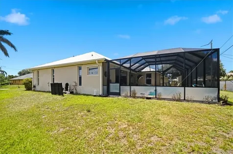 3415 SE Hart Circle Port St Lucie FL 34984