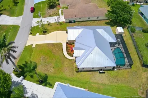 3415 SE Hart Circle Port St Lucie FL 34984