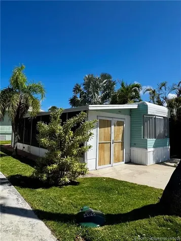 466 Nettles Boulevard Jensen Beach FL 34957