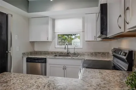 5819 SE Wilsie Drive Stuart FL 34997