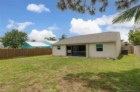 5819 SE Wilsie Drive Stuart FL 34997