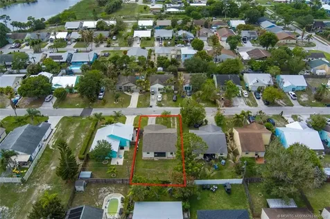 5819 SE Wilsie Drive Stuart FL 34997
