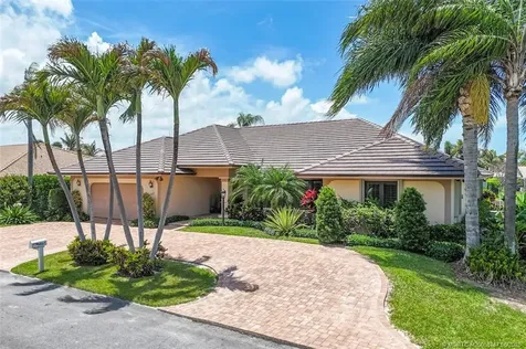 9067 SE Star Island Way Hobe Sound FL 33455