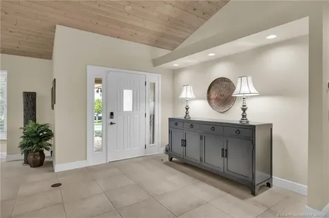 9067 SE Star Island Way Hobe Sound FL 33455