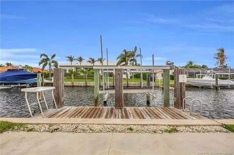 9067 SE Star Island Way Hobe Sound FL 33455