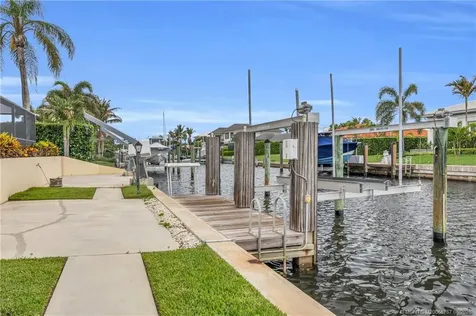 9067 SE Star Island Way Hobe Sound FL 33455
