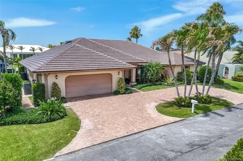 9067 SE Star Island Way Hobe Sound FL 33455